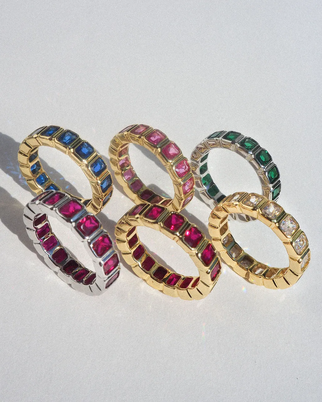 Bezel Emerald Ballier Ring- Ruby Red- Gold