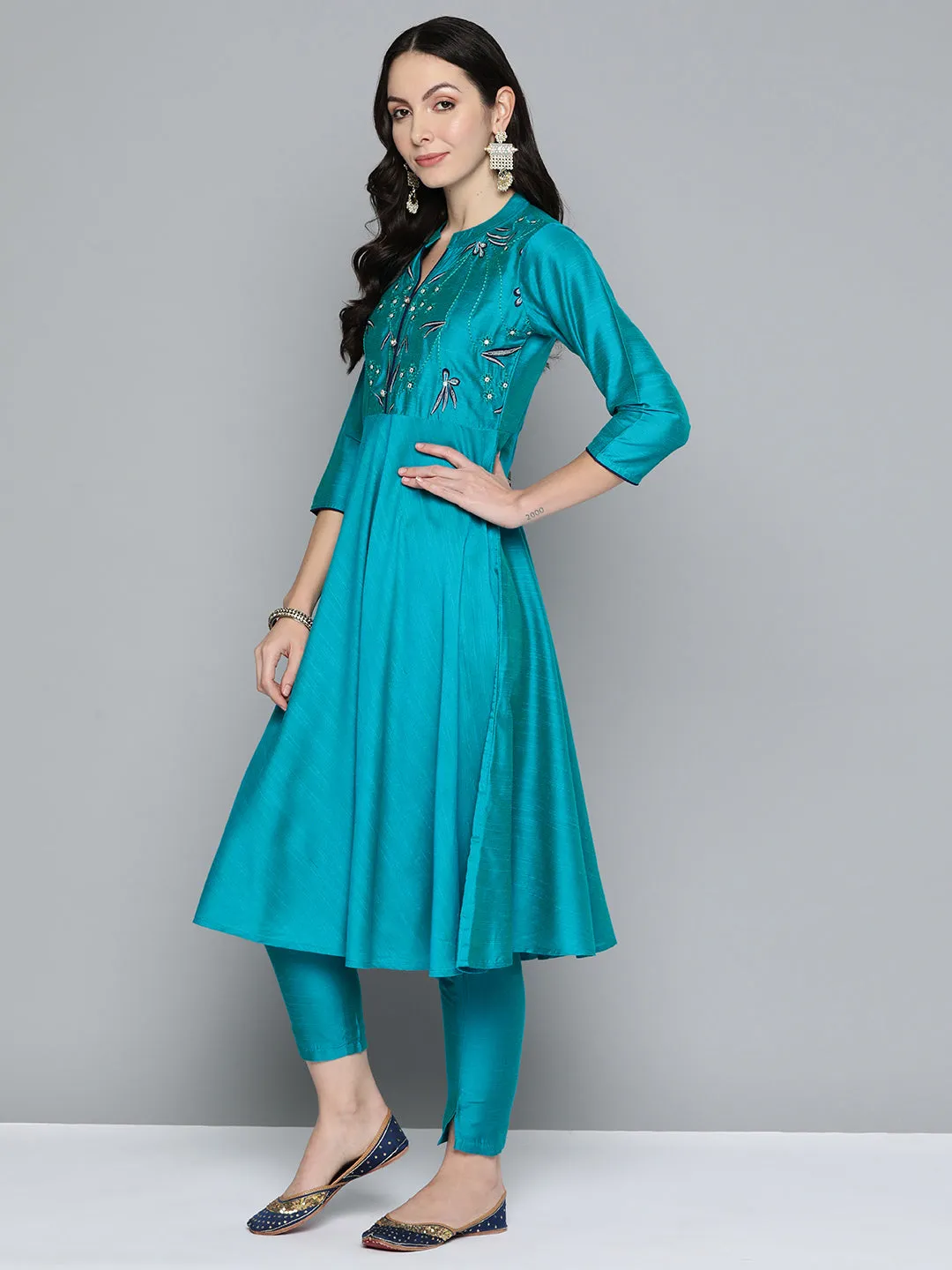 Floral Embroidered Kurta With Trousers & With Dupatta