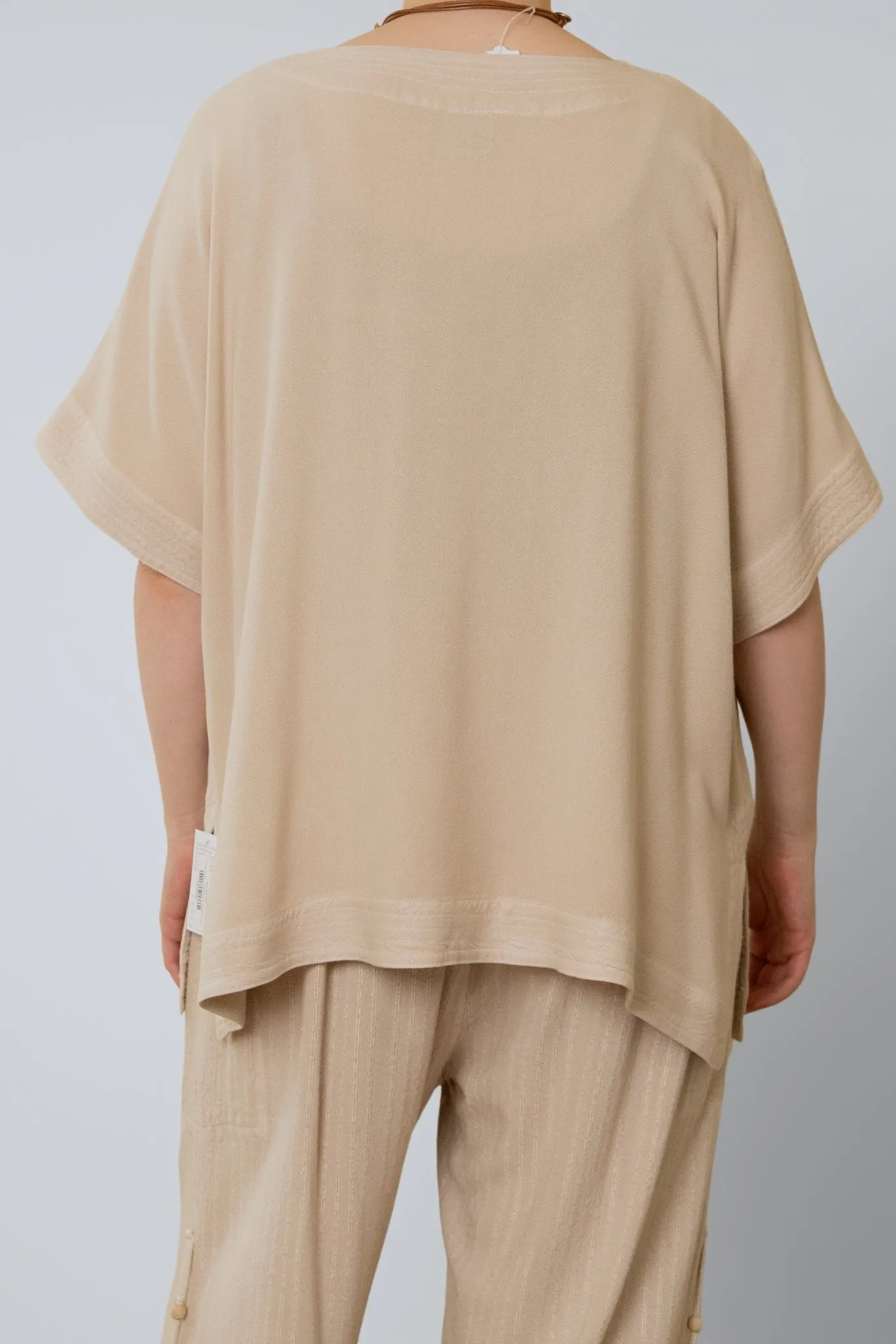 V-Neck Top - Sand